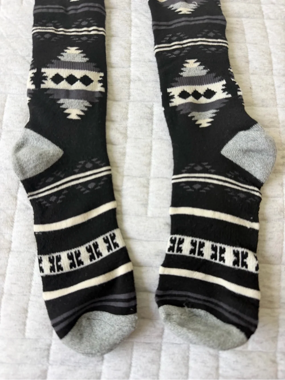 Black & Gray Patterned Men's Knee Socks